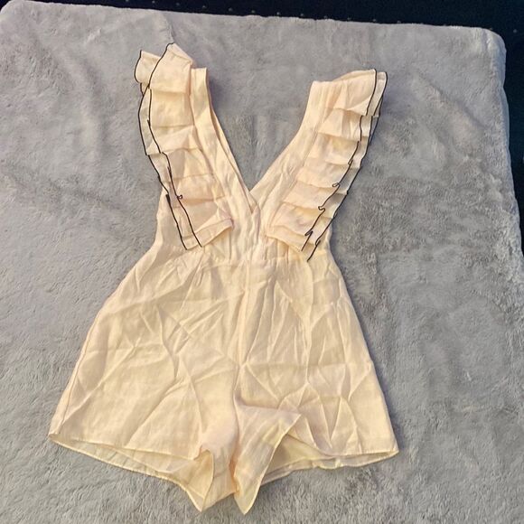 Keepsake ruffled romper, M - Picture 2 of 9